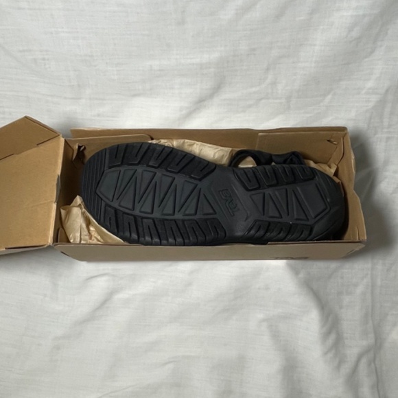 Teva Men’s Hurricane XLT2 Black Velcro Sandal. Size 13. New In Box - Picture 8 of 8